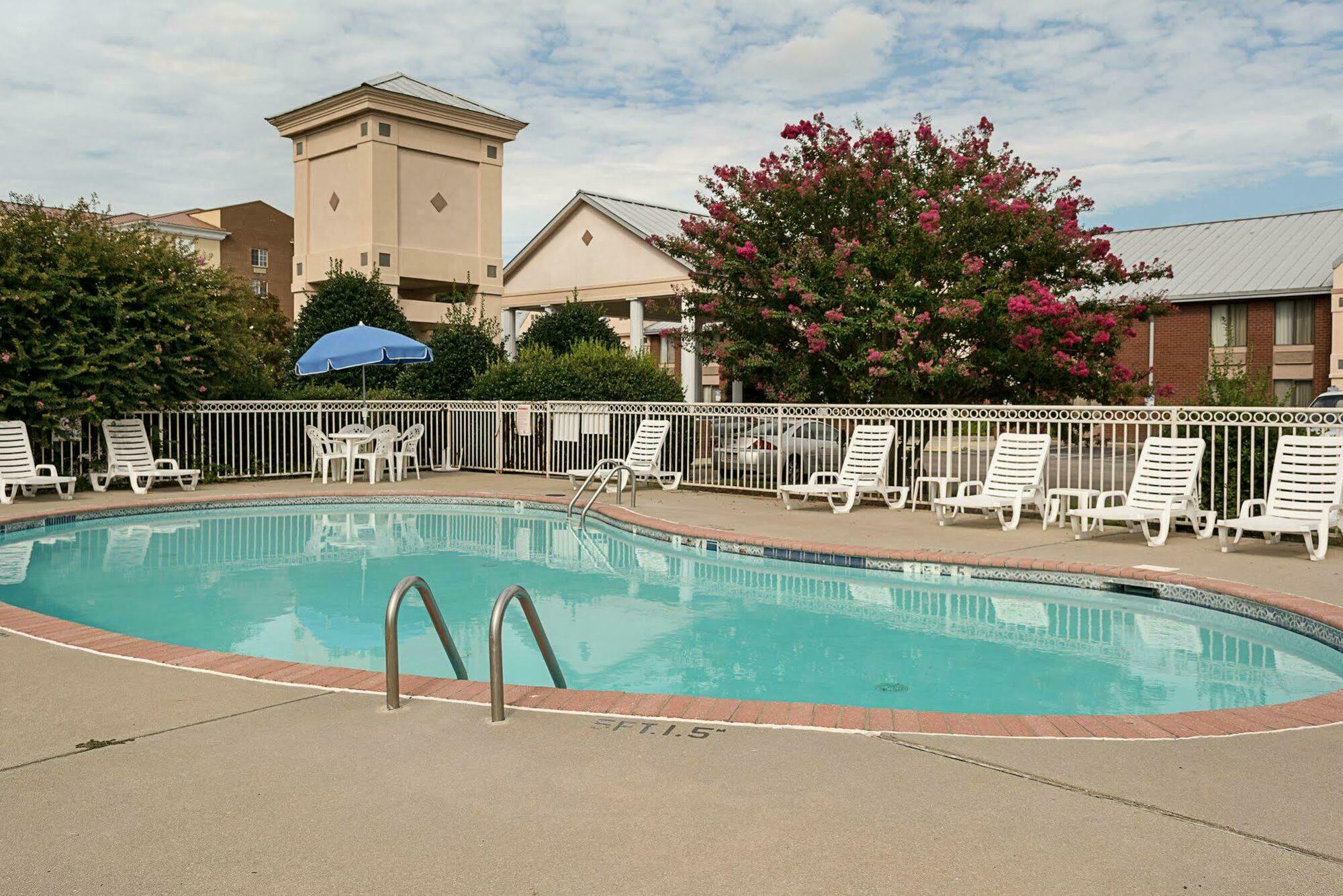 Comfort Inn Petersburg - Fort Lee Eksteriør bilde